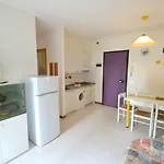 Escape - Flat With Balcony