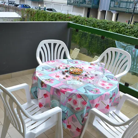 Apartment Escape - Flat With Balcony Bibione