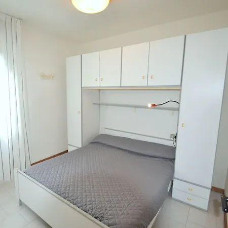 Escape - Flat With Balcony * Bibione