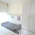Escape - Flat With Balcony