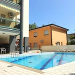 Daire Escape - Flat With Balcony